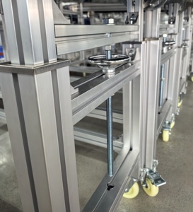 BESTR高温多电压输送带注塑机自动物流带裙爬式输送机 - Product Image 2