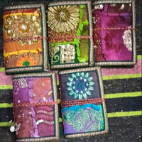 Carnet de notes mini brodé fait main avec couverture en tissu et reliure spirale - Cadeau magnifiquement cousu, 100 feuilles de papier, pour sac à main ou sac à dos