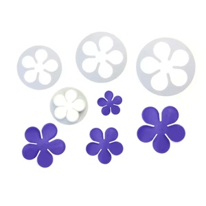 ชุดเครื่องมือตกแต่งเค้กฟองดอง อุปกรณ์ทำขนม 4 ชิ้น รูปดอกไม้หลากหลายแบบ - Product Image 4