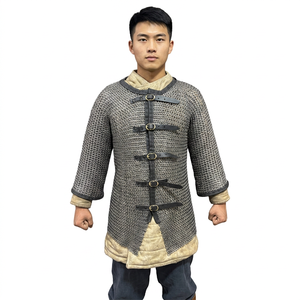 Camisa de malla medieval – Hauberk de caballero remachado de acero dulce de 9 mm para armadura de recreación - Product Image 1