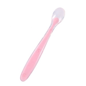 <span class=keywords><strong>Cuchara</strong></span> de silicona de grado alimenticio curvada suave Natural OKSILICONE, cucharas de alimentación, <span class=keywords><strong>cuchara</strong></span> de bebé de silicona de entrenamiento para niños - Product Image 5