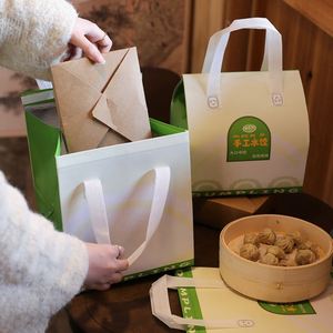 <b>Customize</b> Logo Recyclable Non Woven Disposable Food Thermal Insulated Cooler Bag Aluminum Foil Lining for Restaurant Chocolate - Product Image 1