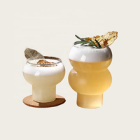 Tasse à café en verre à haute teneur en borosilicate de forme unique créative tasse à jus de fruits tasses en verre à crème glacée transparente