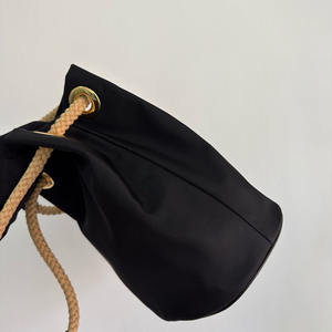 Bolso de Cuerda de Poliéster Ecológico con Logotipo Personalizado, Estilo Moderno para Mujer, Dos Asas, Cierre Abierto, Forro Portátil, para la Vida Diaria - Product Image 4