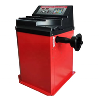 Équipement d'entretien automobile Machine d'équilibrage dynamique pour l'alignement des roues des pneus Instrument d'équilibrage dynamique pour voiture optimale