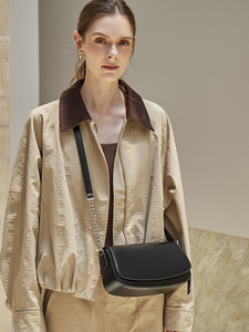 Sac à bandoulière <span class=keywords><strong>de</strong></span> luxe <span class=keywords><strong>en</strong></span> cuir véritable ciré pour femme, sacoche vintage sous le bras, sac à main bandoulière <span class=keywords><strong>de</strong></span> haute qualité pour femme 2026 - Product Image 4