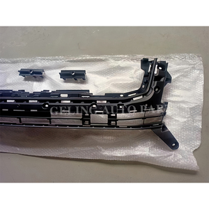GELING Auto Parts Body Kit Accesorios Parachoques delantero Soporte superior e inferior para Toyota <span class=keywords><strong>Land</strong></span> <span class=keywords><strong>Cruiser</strong></span> LC300 2022 2023 <span class=keywords><strong>2020</strong></span> 2021 - Product Image 3