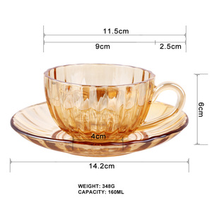 Ensemble de <span class=keywords><strong>tasse</strong></span> à thé et <span class=keywords><strong>soucoupe</strong></span> en verre à motif de fleurs d'ambre plaqué champagne vintage pour le <span class=keywords><strong>petit</strong></span>-<span class=keywords><strong>déjeuner</strong></span> - Product Image 6