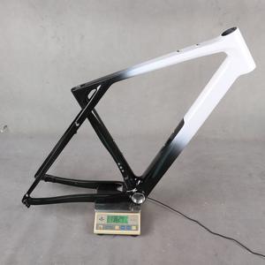 Cadre <span class=keywords><strong>de</strong></span> vélo <span class=keywords><strong>de</strong></span> gravier en fibre <span class=keywords><strong>de</strong></span> <span class=keywords><strong>carbone</strong></span> noir et blanc, peinture, GR208, pneu max 700*50C, dropout UDH avec <span class=keywords><strong>tige</strong></span> <span class=keywords><strong>de</strong></span> <span class=keywords><strong>selle</strong></span> <span class=keywords><strong>de</strong></span> 31,6 mm - Product Image 6