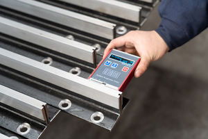 2023 harga pabrik kualitas tinggi harga murah suku cadang lift 5mm 9mm panduan rel Penyelaras di Cina T45A T50A T70/A - Product Image 2