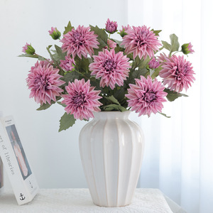 Dahlias artificiels aux couleurs d'automne, fleurs en soie hautement réalistes, décoration de mariage et de maison, style moderne - Product Image 3