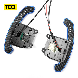 Palettes de changement de vitesse magnétiques en fibre de carbone TDD LED pour volant Chevrolet Corvette C8 - Product Image 2