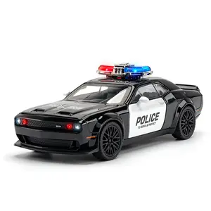 1: 32 liga carro inferno gato brinquedo carro da polícia brinquedo simulação presente das crianças