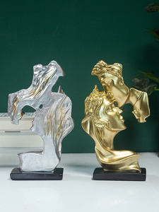 Bacio affettuoso ornamenti in resina piccola <span class=keywords><strong>arte</strong></span> decorativa per la casa soggiorno TV Cabinet Desktop Wine Cabinet decorazione creativa - Product Image 4