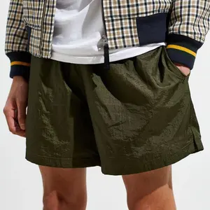 QYOURECLO Großhandel Oem Custom Men Nylon Atmungsaktive Sportswear Kurze Hose Grün Verstellbare Herren Shorts