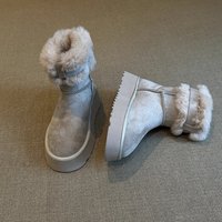 Bottes de neige mi-mollet pour femme avec garniture en fourrure, tige en daim, boucle réglable, plateforme épaisse, antidérapantes, décorées de boucles, chaudes et décontractées