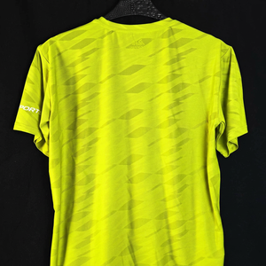 เสื้อยืดกีฬาแขนสั้นลายเรขาคณิตสำหรับผู้ชาย PUFFIN SPORTS แบบสั่งทำพิเศษ (OEM) แห้งเร็ว คอกลม ทรงปกติ ผ้าถัก พิมพ์ลายซิลิโคน - Product Image 6
