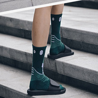 Vente en gros Résistance aux accrocs Chaussettes de sport unisexes tricotées Elite Basketball Compression Custom Crew