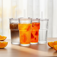 Verres à boire côtelés en verre épais de 600 ml (20 oz) avec paille et couvercle, pour eau, bière, thé et café
