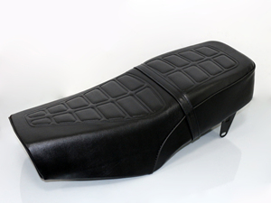 Coussin de siège de moto étanche et durable pour GN 125 SKYGO 125-7 SG 125-7 GN 125H GN 125F HJUE 125-8 EX OWEN <span class=keywords><strong>150</strong></span> <span class=keywords><strong>LEON</strong></span> - Product Image 5