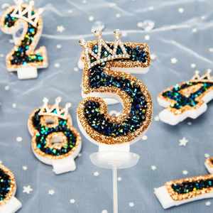 Bougies numériques couronne diamant noir en cire de paraffine pour décoration d'anniversaire d'enfants et de fêtes - Product Image 1