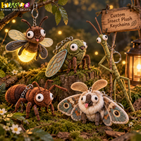 Porte-clés en peluche d'insectes personnalisés OEM ODM, porte-clés amusants en forme d'insectes en peluche pour cadeaux, souvenirs, promotions de détail, vente en gros