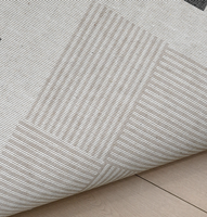 Klebefreier Polypropylen-Teppich Waschbar Abwischbar Wasserdichter Teppich Französischer Cremefarbener Moderner Minimalistischer Stil Gestreifter Sofa-Teppich