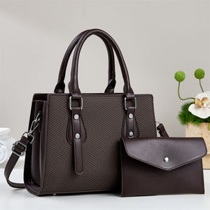 กระเป๋าสะพายไหล่ผู้หญิงหนัง PU คุณภาพสูงรุ่นใหม่ล่าสุด แฟชั่นทันสมัย กระเป๋าถือหรูหราสำหรับผู้หญิง - Product Image 5