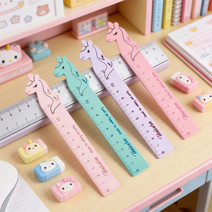 Règle en plastique multifonctionnelle de 12 cm, trois couleurs, échelle noire et blanche unie avec couleur unie pour usage quotidien – Vente en gros - Product Image 2