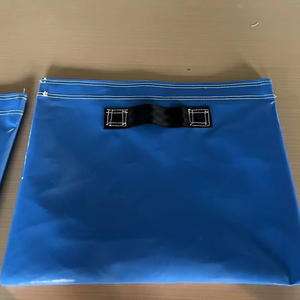 Sacs de sable en PVC durables, sacs de sable pour château gonflable, adaptés aux toboggans aquatiques gonflables fixes, aux auvents et aux tentes - Product Image 1