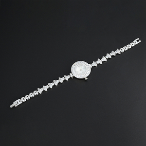 Elegant Women's Dress <b>Watch</b> Shiny Diamond-Encrusted Alloy <b>Case</b> MOP Dial Waterproof Fashion Ladies Quartz <b>Watch</b> - Product Image 4