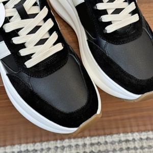 Nouvelles Chaussures de Sport Décontractées 2026 Modèle Léger à Semelle Épaisse et Cheville Haute, Respirantes en Maille, Confortables - Product Image 2