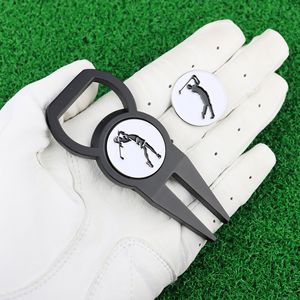 Horquilla para Pelotas de Golf de Aleación de Zinc, Magnética y Resistente, Accesorio de Golf para Exteriores con Diseño de Bandera Estadounidense - Product Image 3