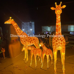 Grandes lanternes artisanales de festival à vendre, décorations lumineuses sur le thème des animaux (cailles et oiseaux) pour aires de jeux pour enfants - Product Image 6