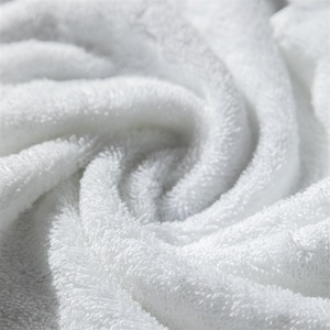 Serviette d'hôtel 100% coton de haute densité de qualité supérieure-Absorption supérieure, essuie-mains blancs pour hôtels 5 étoiles - Product Image 4