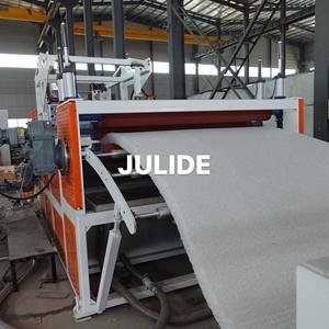 Machine de production de matelas respirants en mousse WPC, latex, <span class=keywords><strong>EVA</strong></span>, PE, TPE/TPEE/POE, automatique et personnalisée, avec moteur Siemens JULIDE - Product Image 4