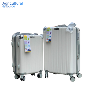 Equipaje al mejor valor-Ruedas giratorias Easy Glide-Acabado antiarañazos-Compartimentos espaciosos para un embalaje organizado y sin complicaciones - Product Image 1