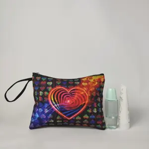 Makyaj ve plastik Pvc kozmetik hediye keseleri havlu kumaş kozmetik makyaj çantaları toptan özel holografik kozmetik çantaları