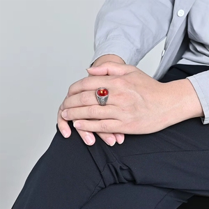 Bague Hip Hop Vintage Motif Grande Muraille avec Pierres Précieuses, Bijou Tendance en Acier Inoxydable Plaqué Or 18K pour Hommes et Femmes, Vente en Gros - Product Image 2
