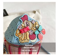 Mini sac bandoulière en PU pour femme, design original motif dessin animé, avec fermeture éclair, pochette téléphone en forme de cure-dent, pochette de soirée style boîte
