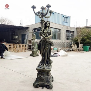 Un par de grandes lámparas romanas femeninas jardín bronce Color señora Luz fibra de vidrio estatua escultura mujer farola - Product Image 4