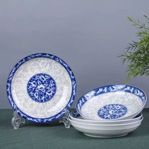 <span class=keywords><strong>Assiette</strong></span> de salle à manger en céramique de style chinois créatif de 7 pouces, <span class=keywords><strong>assiette</strong></span> de fruits <span class=keywords><strong>et</strong></span> légumes, <span class=keywords><strong>assiette</strong></span> bleue <span class=keywords><strong>et</strong></span> <span class=keywords><strong>blanche</strong></span> - Product Image 3