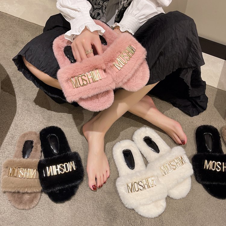 winter  hot Home FUR women's wholesale slippers comfortable lady shoes with all kinds of colors fitness to walking