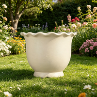 Pot de fleurs en plastique de style trophée imité moderne pour balcon et terrasse