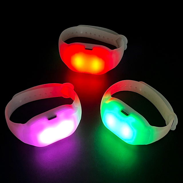 Voice Activated Rechargeable Adjustable Size Led Wristband Customized logo Bracelets Programmable 15 Colors with Concert Party
