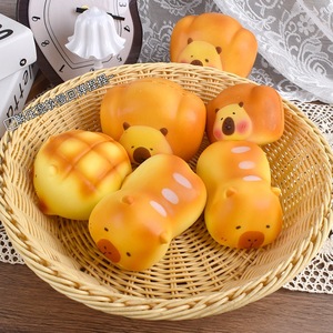 Jouet anti-stress en PU super doux, kawaii, en forme de pain de boulangerie, à rebond lent, cadeau de décompression, jouet en PU à presser - Product Image 4