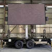 Remorque publicitaire LED personnalisée LT10 avec système de levage d'écran hydraulique et pieds stabilisateurs