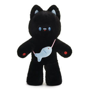 Peluche all'Ingrosso di Gatto Bianco e Nero con Pesce, Animale di Pezza per Decorazione Casa, Regalo di Natale, Morbido Gatto con Zaino a Forma di Pesce - Product Image 1
