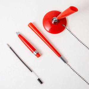 Stylos à bille publicitaires personnalisés de haute qualité en gros avec logo et chaîne - Product Image 4