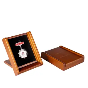 Custom Hot Sell Small Wooden Emblem Box Commemorative Coin Display Box